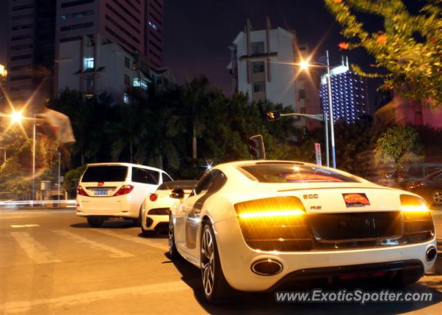 Ferrari California spotted in Nanning,Guangxi, China