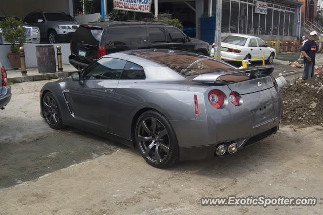 Nissan Skyline spotted in Manila, Philippines