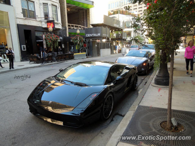 Lamborghini Gallardo spotted in Chicago, Illinois