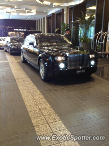 Rolls Royce Phantom spotted in Melbourne, Australia