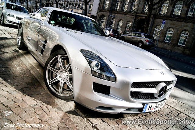 Mercedes SLS AMG spotted in Hannover, Germany