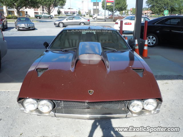 Lamborghini Espada spotted in Harrisburg, Pennsylvania