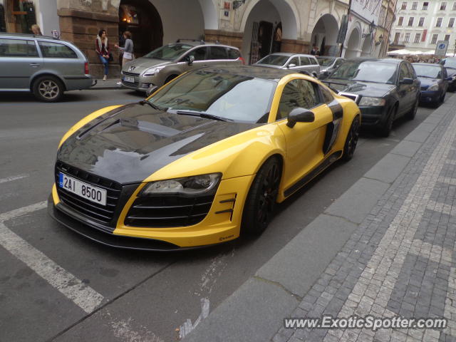 Audi R8 spotted in Prague, Czech Republic