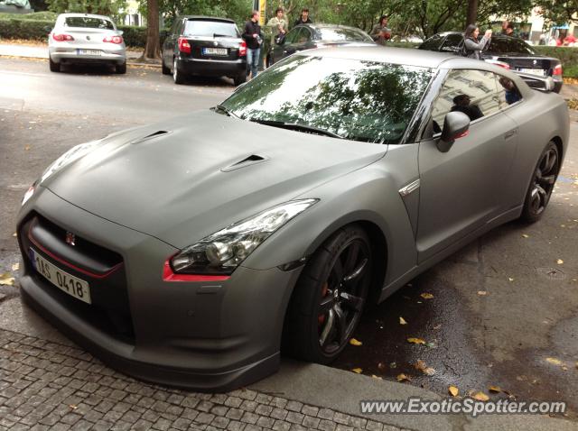 Nissan Skyline spotted in Prague, Czech Republic