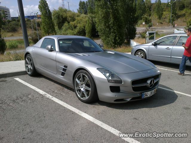 Mercedes SLS AMG spotted in Aveiro, Portugal