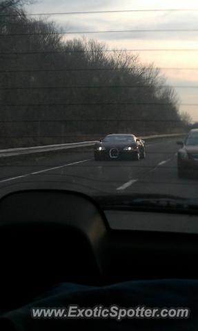 Bugatti Veyron spotted in Hamptons, New York
