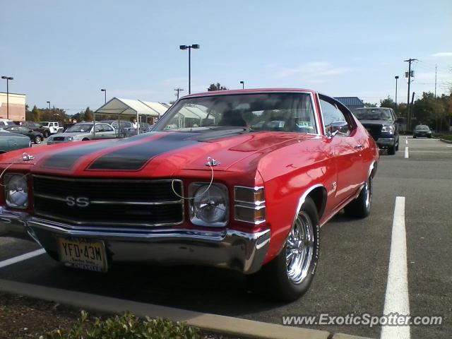 Other Vintage spotted in Clark, New Jersey