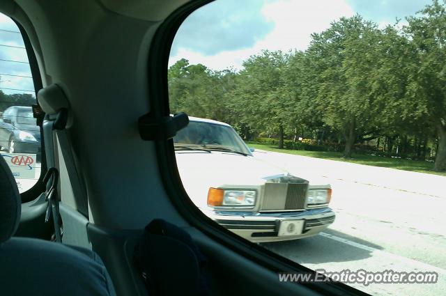 Rolls Royce Silver Spirit spotted in Coral Springs, Florida