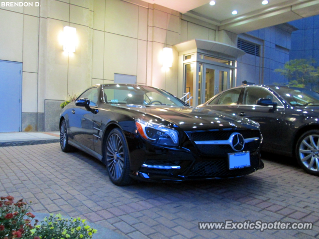 Mercedes SL600 spotted in Boston, Massachusetts