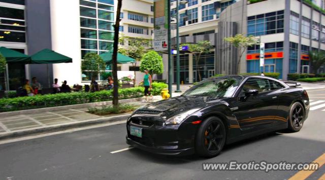 Nissan Skyline spotted in Manila, Philippines