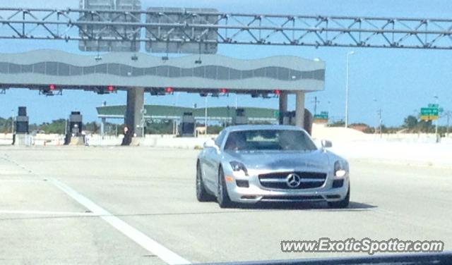 Mercedes SLS AMG spotted in Coconut creek, Florida