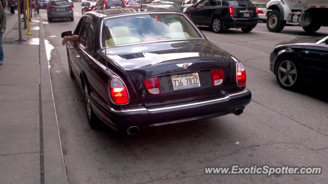 Bentley Arnage spotted in Chicago, Illinois
