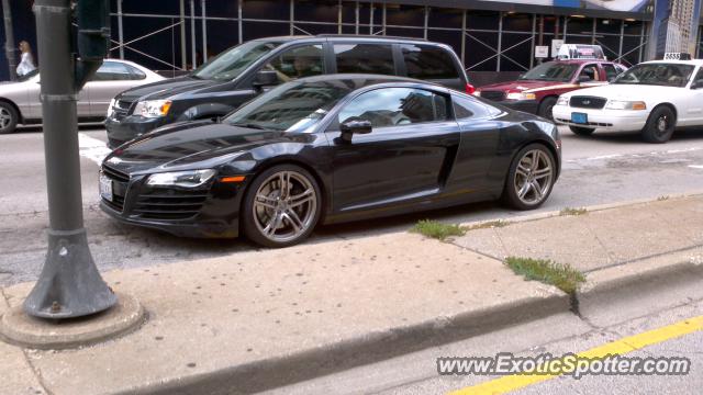Audi R8 spotted in Chicago, Illinois