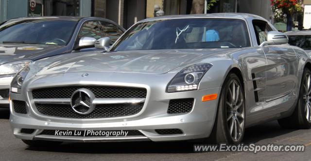 Mercedes SLS AMG spotted in Toronto, Canada