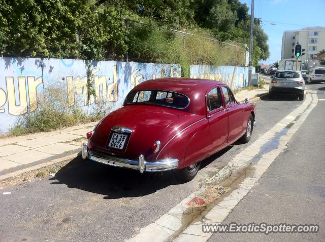 Jaguar E-Type spotted in Cape Town, South Africa