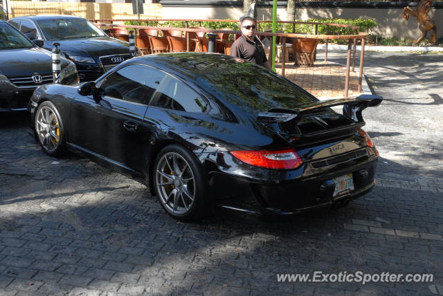Porsche 911 GT3 spotted in Ft. Lauderdale, Florida