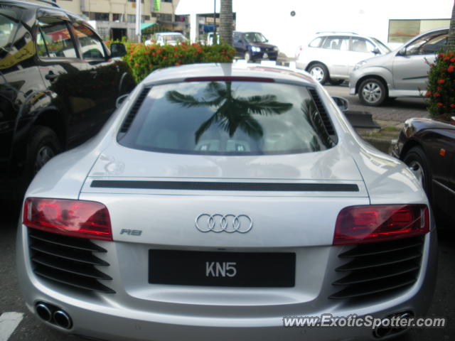 Audi R8 spotted in Bandar, Brunei