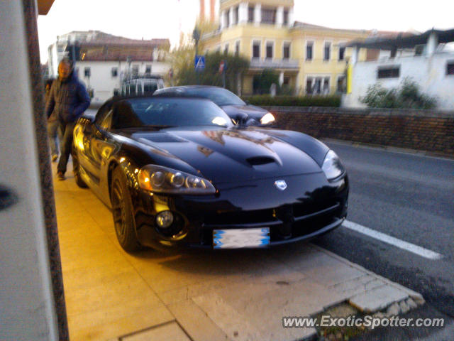 Dodge Viper spotted in Oderzo, Italy