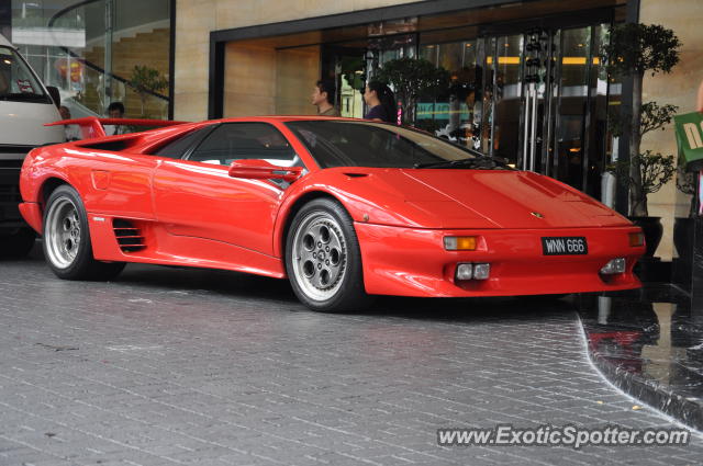 Lamborghini Diablo spotted in Bukit Bintang KL, Malaysia