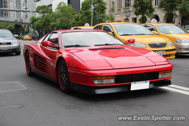 Ferrari Testarossa spotted in Taipei, Taiwan