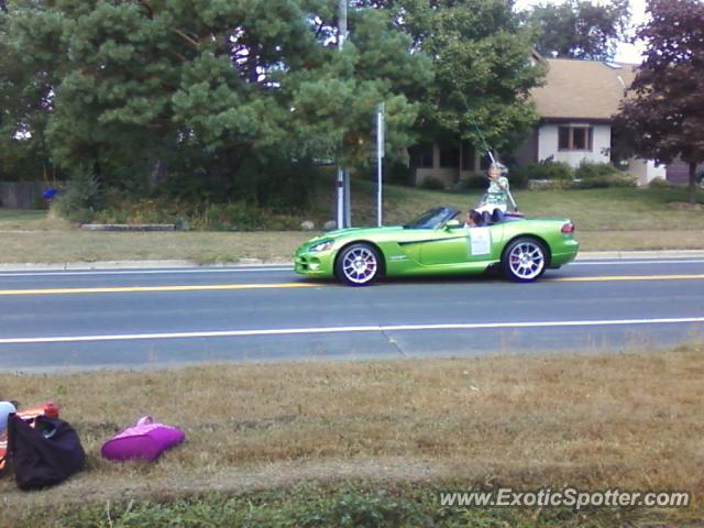 Dodge Viper spotted in Burnsville, Minnesota