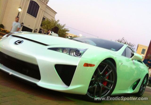 Lexus LFA spotted in Baton Rouge, Louisiana