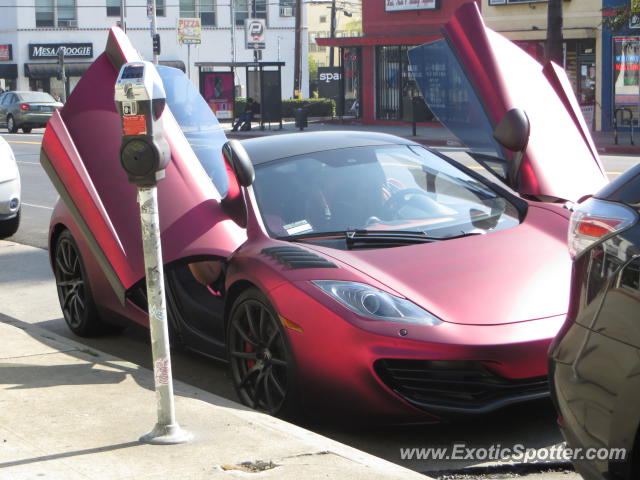 Mclaren MP4-12C spotted in Hollywood, California