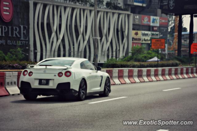 Nissan Skyline spotted in Subang Jaya, Malaysia