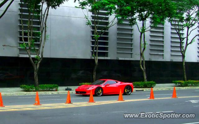 Ferrari 458 Italia spotted in Manila, Philippines