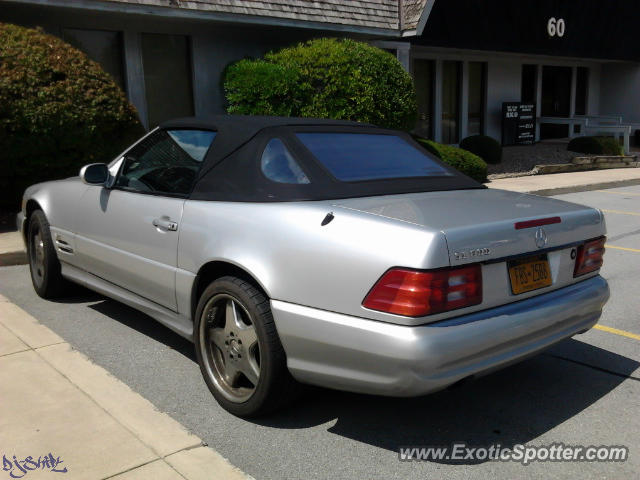Mercedes SL600 spotted in Pittsford, New York