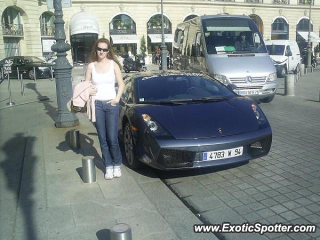 Lamborghini Gallardo spotted in Paris, France