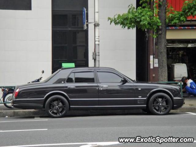 Bentley Arnage spotted in Tokyo, Japan