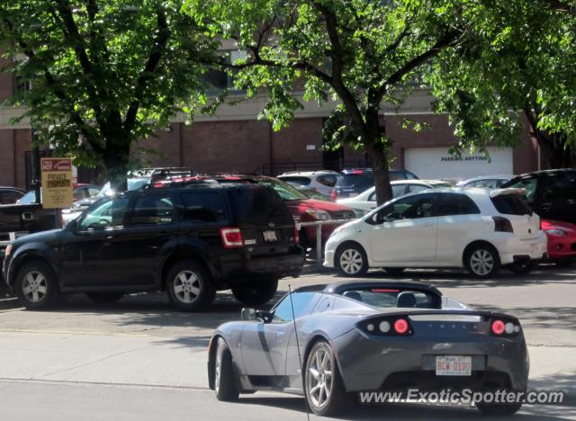 Tesla Roadster spotted in Calgary, Canada