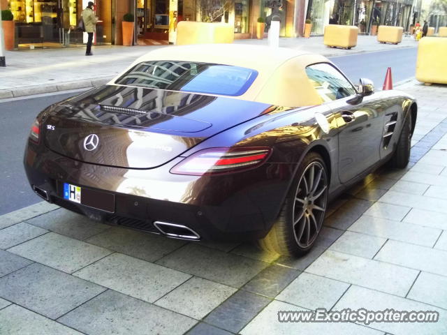 Mercedes SLS AMG spotted in Hannover, Germany