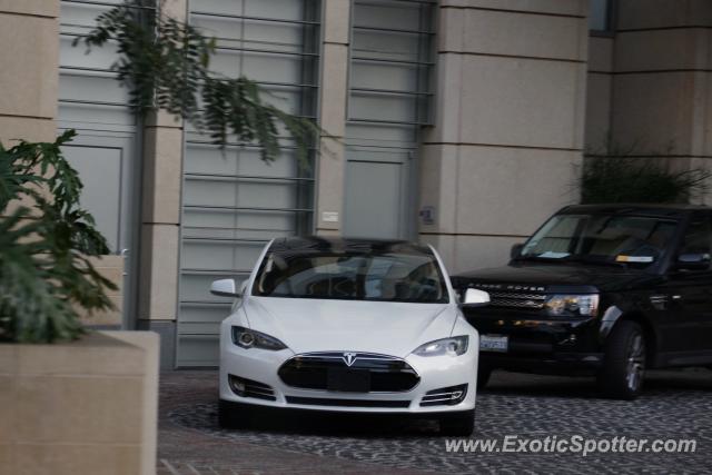 Tesla Model S spotted in Los Angeles, California