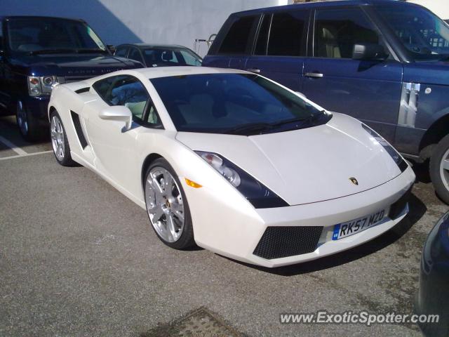 Lamborghini Gallardo spotted in London, United Kingdom