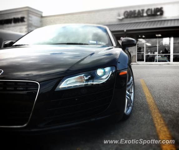 Audi R8 spotted in Leon Springs, Texas