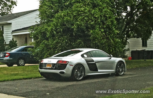 Audi R8 spotted in Deal, New Jersey