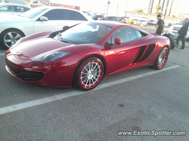 Mclaren MP4-12C spotted in Las vegas, Nevada