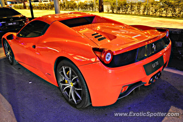 Ferrari 458 Italia spotted in Hard Rock KL, Malaysia