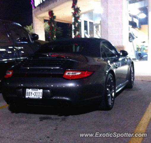 Porsche 911 spotted in Leon Springs, Texas