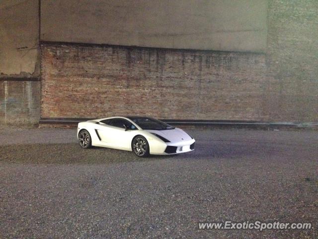 Lamborghini Gallardo spotted in Toronto, Ontario, Canada