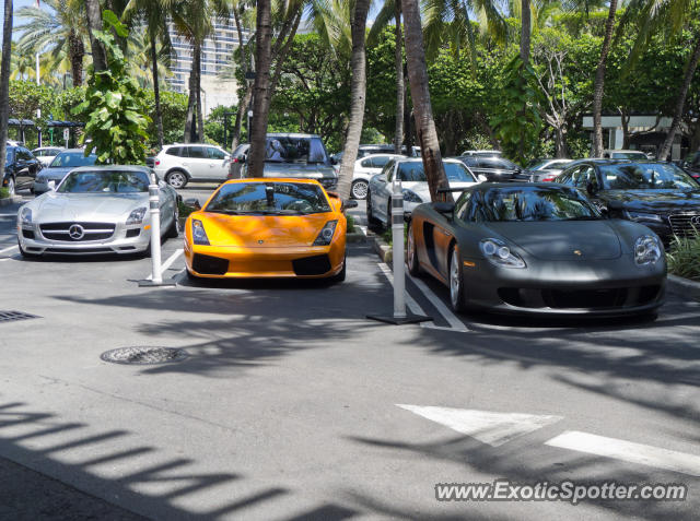 Porsche Carrera GT spotted in Bal Harbour, Florida