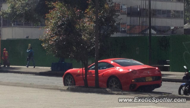 Ferrari California spotted in Bogota, Colombia