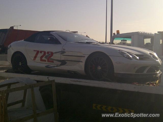 Mercedes SLR spotted in Doha, Qatar