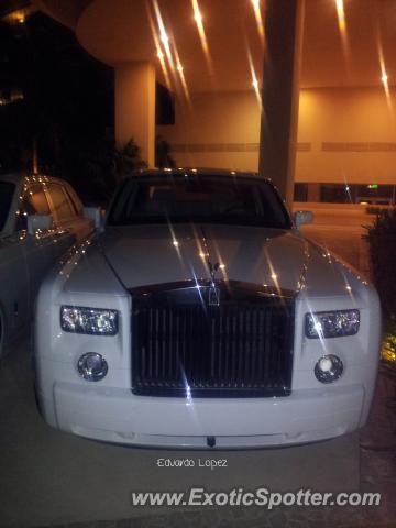 Rolls Royce Phantom spotted in Cancun, Mexico