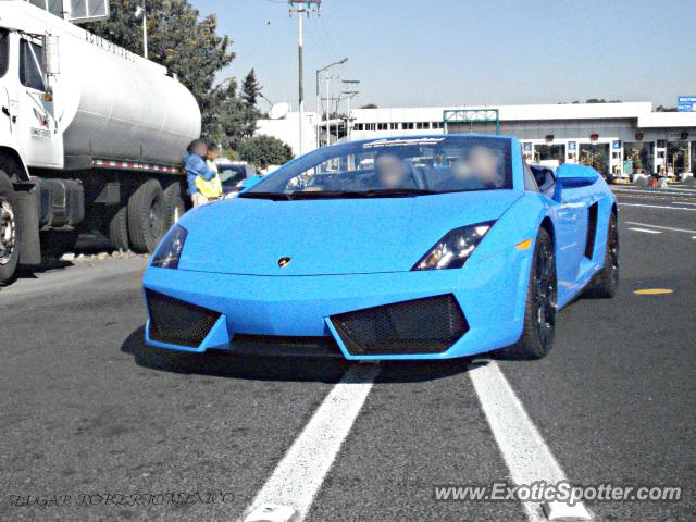 Lamborghini Gallardo spotted in Ciudad de México, Mexico