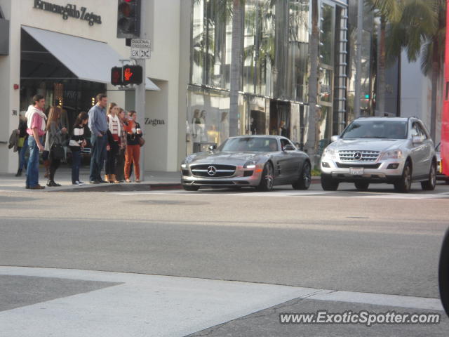 Mercedes SLS AMG spotted in Los Angeles, California