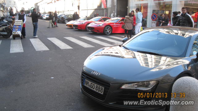 Ferrari California spotted in Milano, Italy