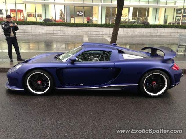 Porsche Carrera GT spotted in SHANGHAI, China